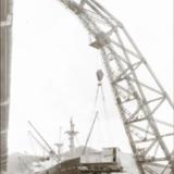 제 2부두의 30톤 크레인 [사진] [건] (1948-03-08)